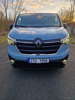 RENAULT TRAFIC 9 MÍST - 1/2025 - 22.000 KM - 3