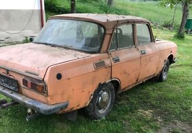 MOSKVIČ 2140 - 3