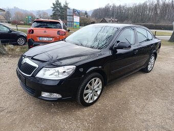 Škoda Octavia 1.2 TSi tažné navigace - 3