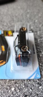 HotWheels HONDA CRX '88 NOVÉ ZABALENÉ - 3
