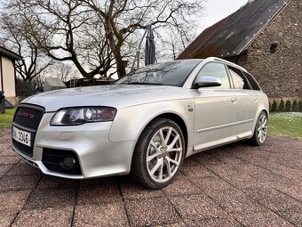 Audi S4 b7 V8 quattro individual 253KW 180tis - 3
