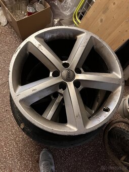 Kola R18 Audi 3ks - 3