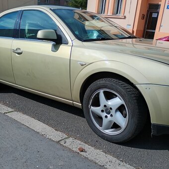 Ford Mondeo - 3