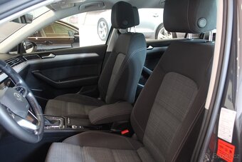 VW Passat B8 2.0TDI DSG 2020 110kW Navi LED Display Tažné - 3