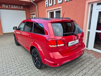 Fiat Freemont 2.0 Multijet Black Code AWD - 3