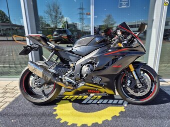 Yamaha YZF-R6 - 3