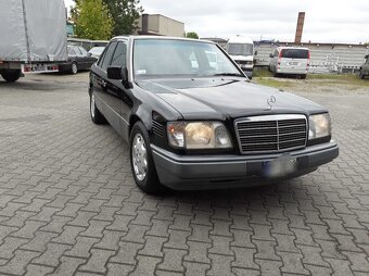 Mercedea w124 300d - 3