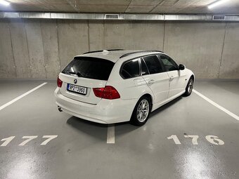 BMW e91, 320d Lci, Nízký nájezd - 3