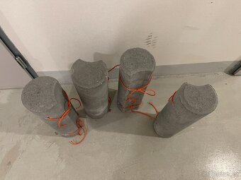 Betonové zátěže k prodejnímu stánku 4x 10kg - 3