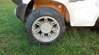 Kola na dětské elektrické auto Hummer - 3