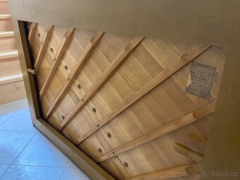 Prodám pianino Petrof model 103 včetně židličky - 3