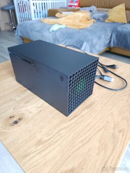 Xbox Series X - 3