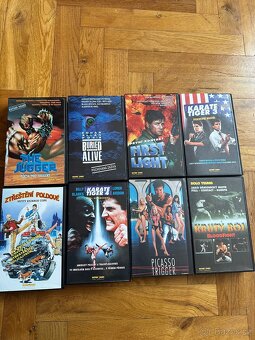 VHS kazety originální - 3