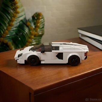 LEGO MOC Lamborghini Countach - 3