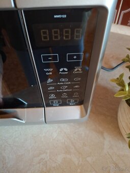 Mikrovlnka Whirlpool jako nová - 3