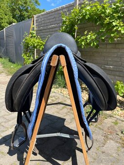 drezurní sedlo Wintec 500 17.5/3 - 3