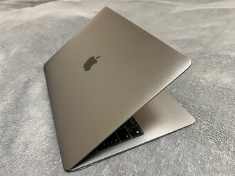 MacBook Air M1 13" / 16GB RAM / 256GB SSD - 3