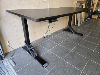 Elektrický polohovací pracovní stůl 180x80cm - 3
