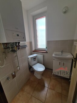 Pronájem hezkého bytu 2+1 se zahradou v centru, Opava, ul. n - 3