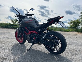 Yamaha MT 07 2015 - 3
