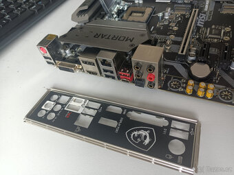 MSI B360M MORTAR - 3
