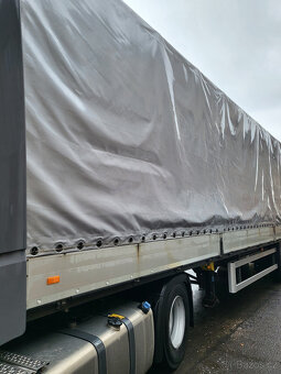 SCHMITZ CARGOBULL    01.08.2012 - 3