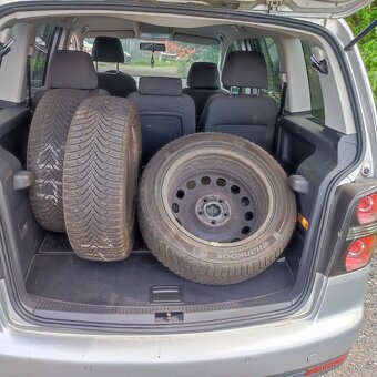 Volkswagen Touran II 1.9 Tdi 77 KW FREESTYLE r.2010 189tkm - 3