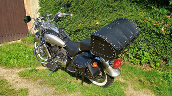 Kawasaki VN 800 - 3