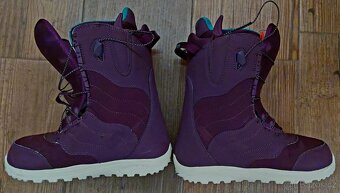 Prodám SNB boty Burton Mint - 3