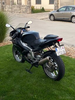 Aprilia rs125 2t - 3