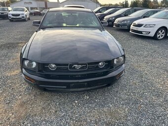 Ford Mustang 4.0 benzínový automat - 3