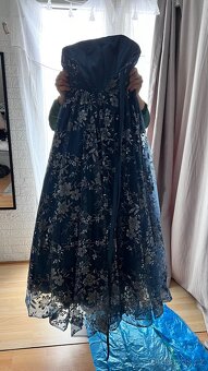 Dámské plesové šaty - 3