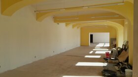 Komerční objekt, sklady, výroba, kanceláře, dílny -3237m2 - 3