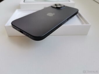Apple iPhone 15 - 3