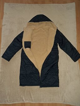 DÁMSKÁ ZIMNÍ BUNDA - 3