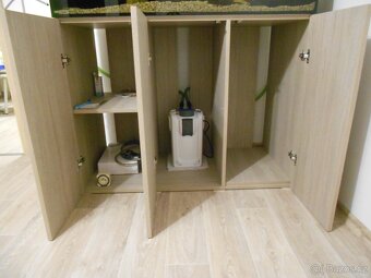 Akvarijní stolek Diversa - 3