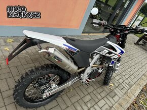 Nový motocykl AJP SPR5 250 ENDURO e5 - 3