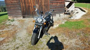 Kawasaki Vulcan VN 800 Classic - 3