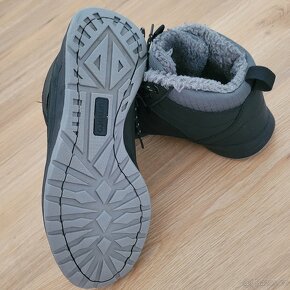 Turistické nepromokavé boty Umbro, vel. 39 - 3