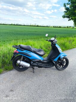 Piaggio Beverly 200 - 3