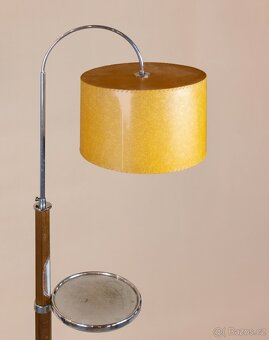STOJACÍ LAMPA-FUNKCIONALISMUS - 3