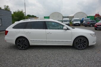 Škoda Superb 2.0TDi Elegance 103kW DSG 4x4 2011 - 3