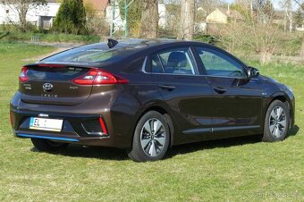 VÍKENDOVÁ SLEVA HYUNDAI Ioniq 1,6 Gdi PHEV Ultimate - 3