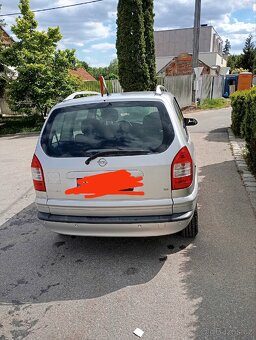Prodám Opel Zafira, 1.8 benzín 16 v, rok 2005 - 3