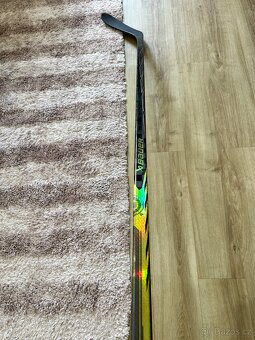 ✅ ĽAVÁ - BAUER BORON 5 PROTO-R - 77 F - P28 - 165 CM ✅ - 3