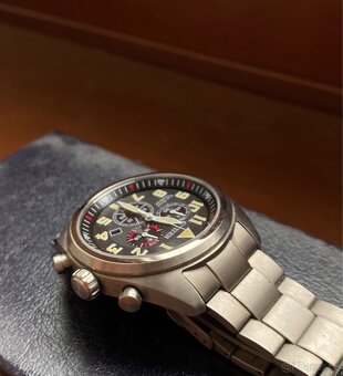 Citizen Eco-Drive Super Titanium - 3