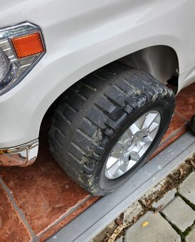 Elektrické autíčko pro dvě děti Toyota Tundra XXL 24V POLICE - 3