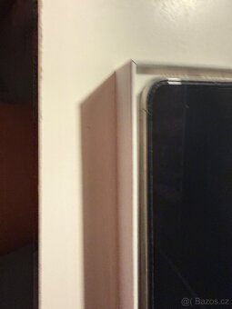 iPhone 15 PRO 128 gb: - 3