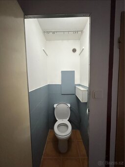 Pronájem bytu 2+1 s balkónem – Komenského 1469 - 3