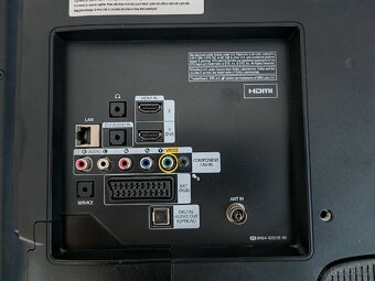 32" Samsung UE32EH5450 - 3